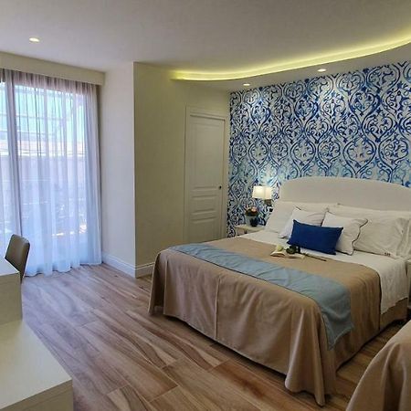 Ines Bed And Breakfast & Apartments Giardini Naxos Εξωτερικό φωτογραφία